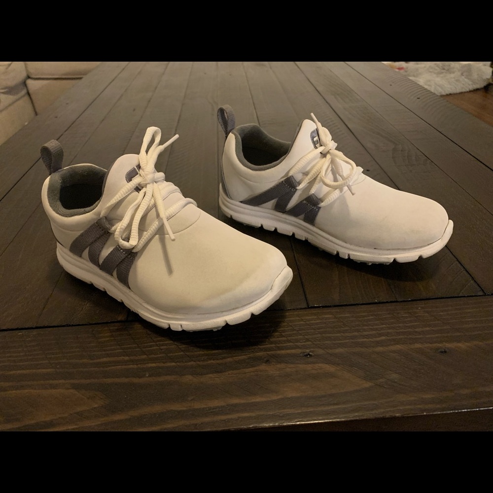 Foot Joy kids unisex spikeless golf shoe